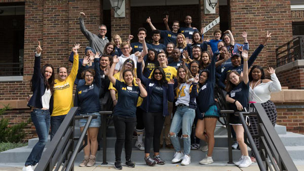 Blavin Scholar students standing together in U-M gear